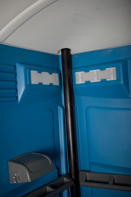 Туалетная кабина Liberty для инвалидов-колясочников_3
